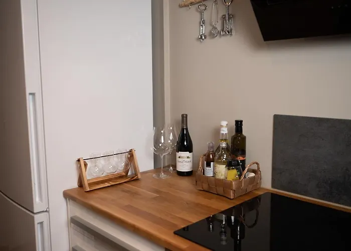 Apartment Cozy Penthouse Private Balcony Centre *